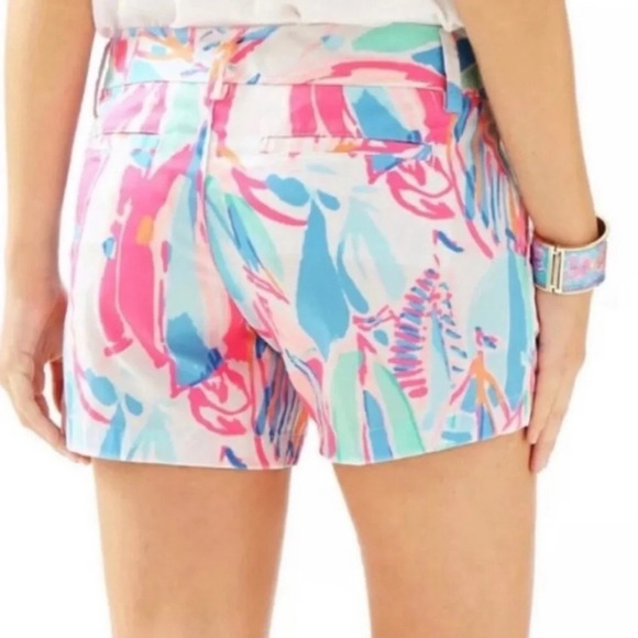 Lilly Pulitzer “out to sea” Callahan short, size 4 - Picture 4 of 7